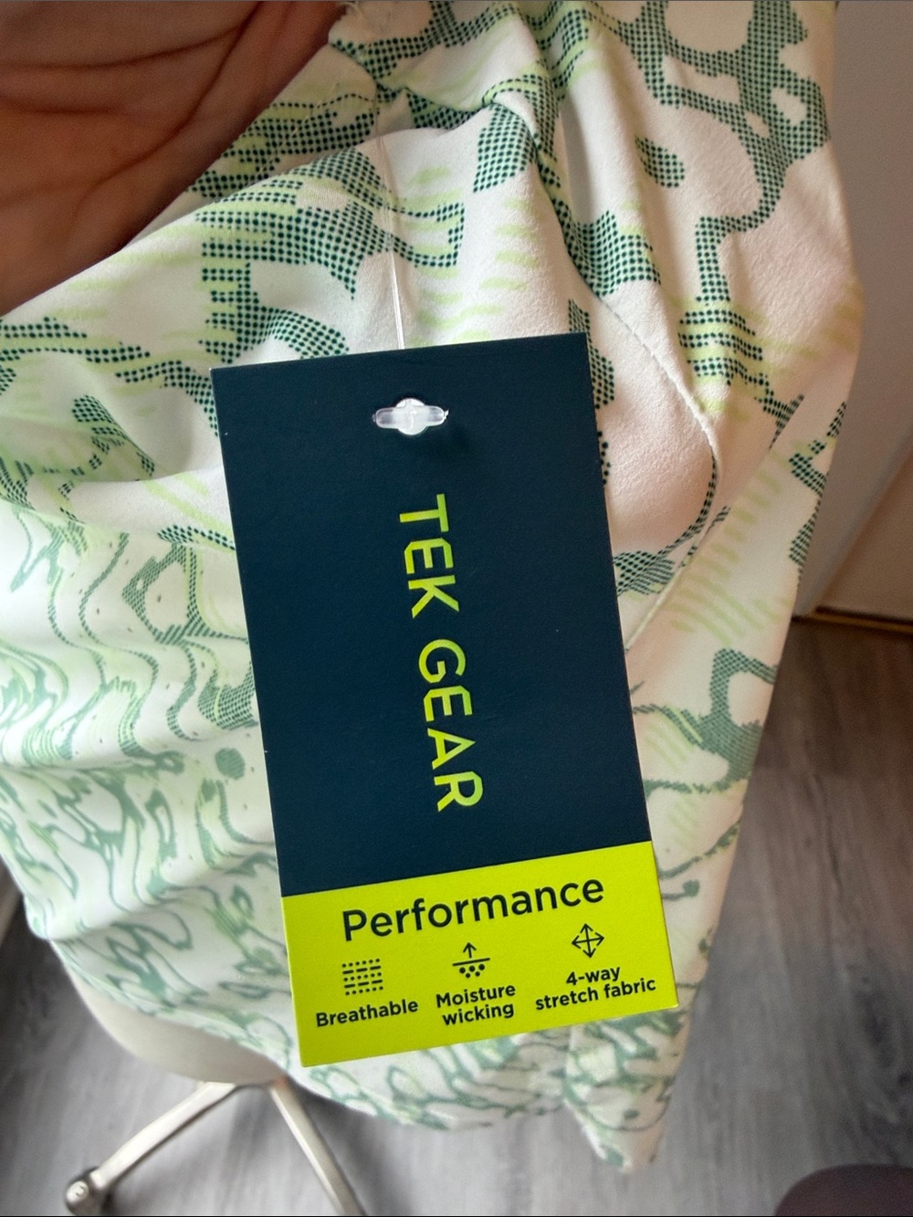 tek gear White and Light Green performance running Tank Top - Picture 5 of 7